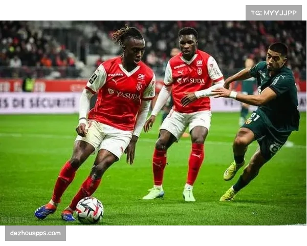 朗斯客场表现稳健近6个客场5胜1平 攻防均衡保持争冠希望 朗斯客场表现稳健近6个客场5胜1平 攻防均衡保持争冠希望