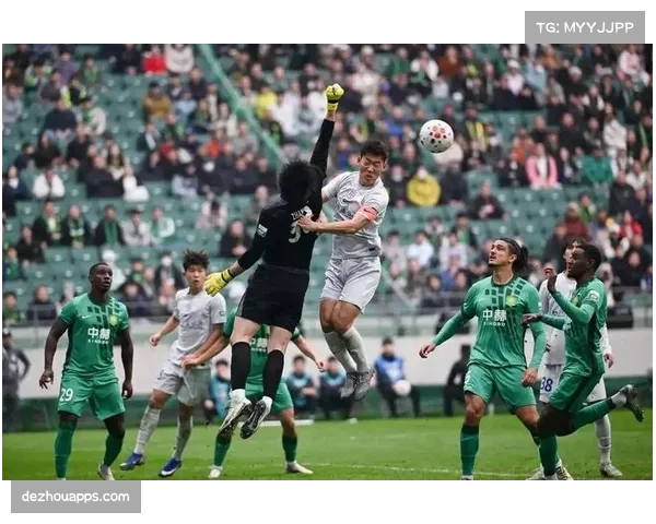 京沪大战吸引六万四千观众 刷新工体上座率历史纪录 京沪大战吸引六万四千观众 刷新工体上座率历史纪录